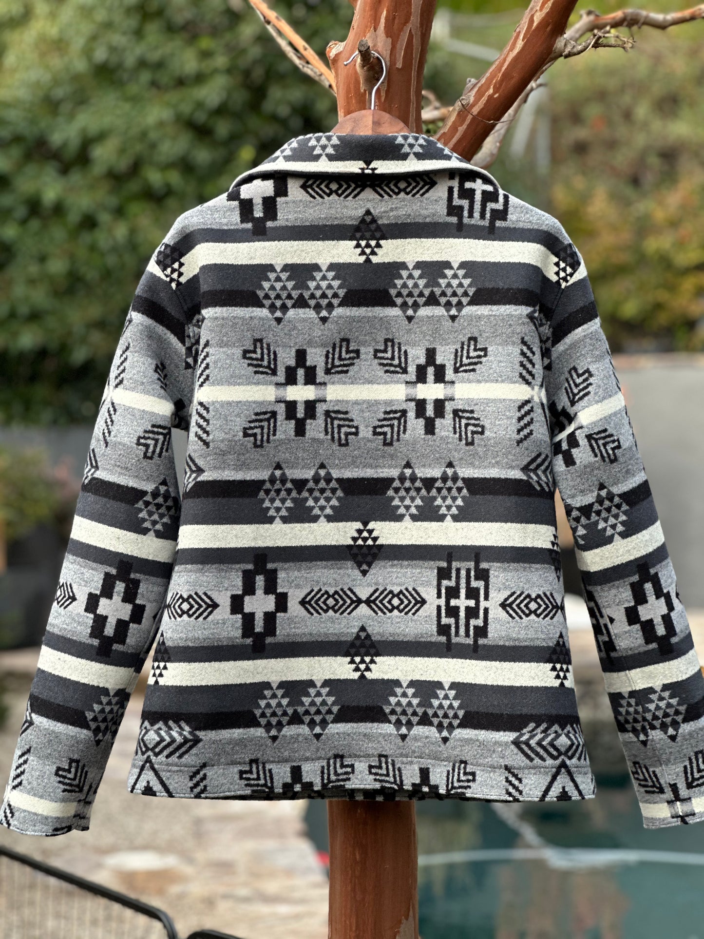 Campfire Coat Pendleton® Gray, White & Black