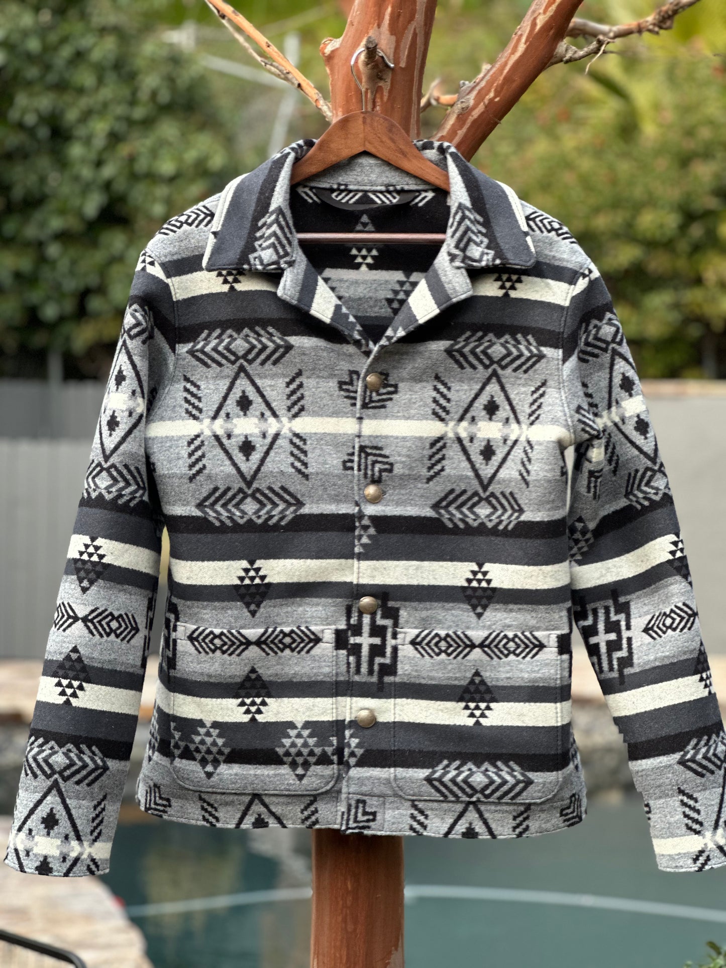 Campfire Coat Pendleton® Gray, White & Black