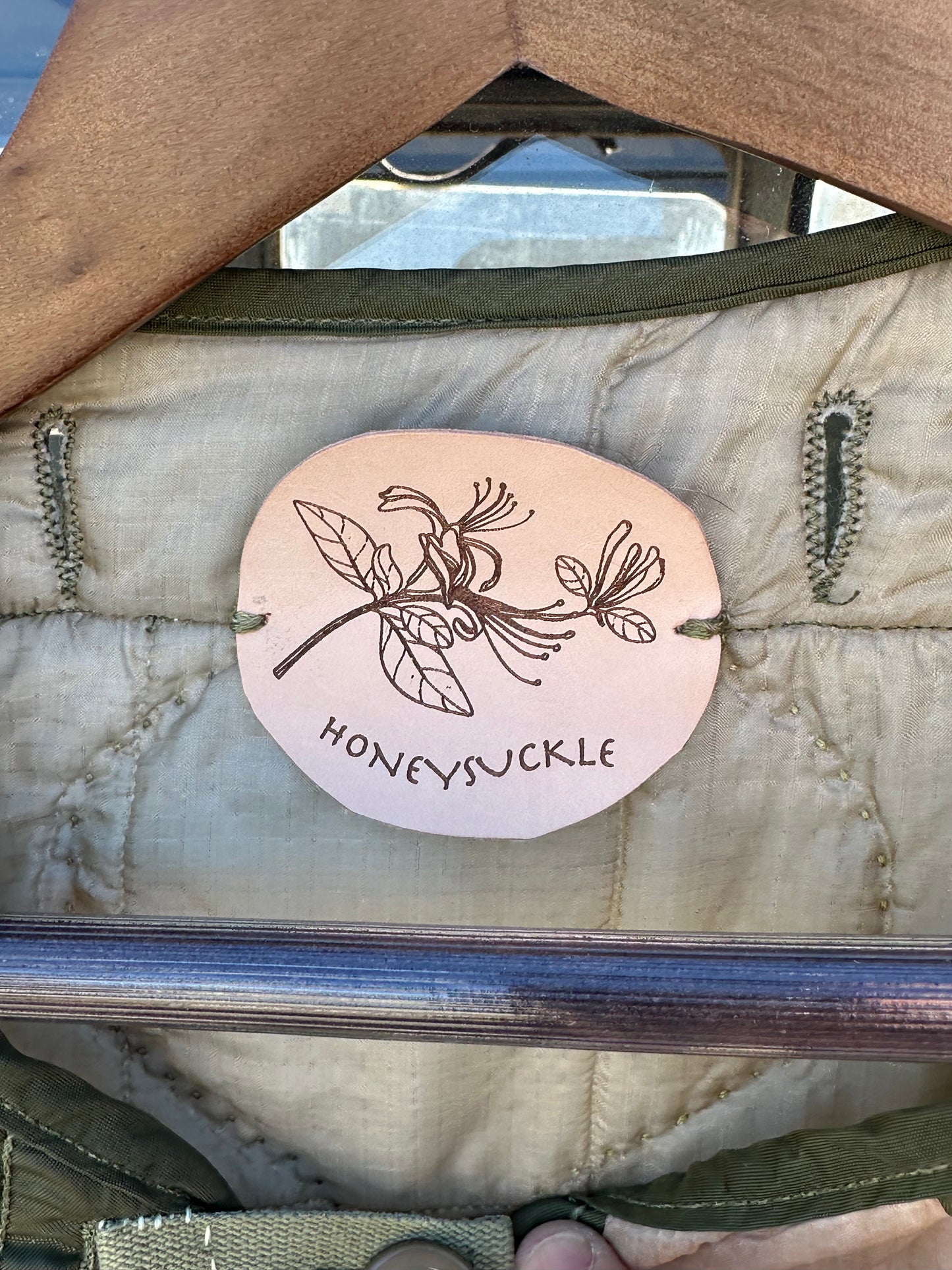 Honeysuckle M-65 Creme Liner Jacket L-XL