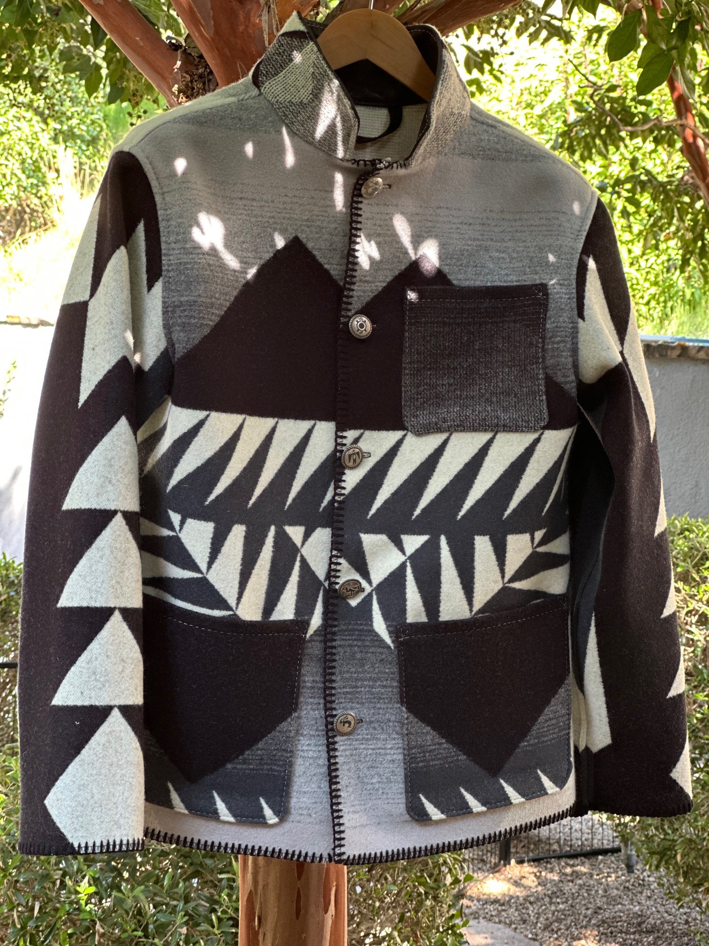 Pendleton® Jacquard woven wool Black, White, Gray