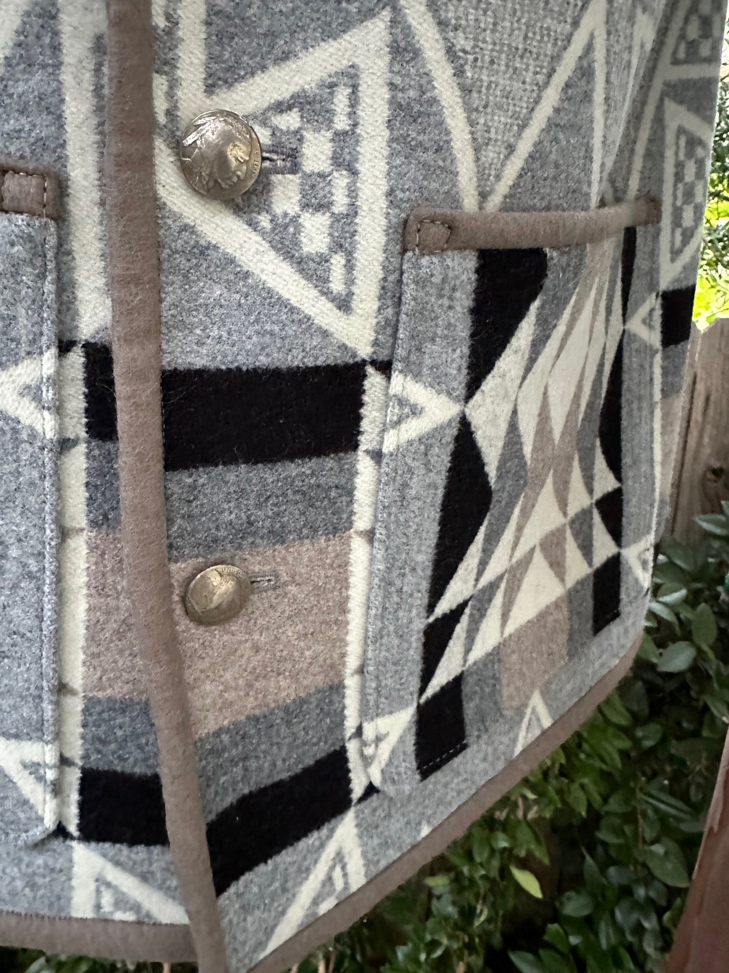 Tan Diamond Ridge Tonal Pendleton® Campfire Coat