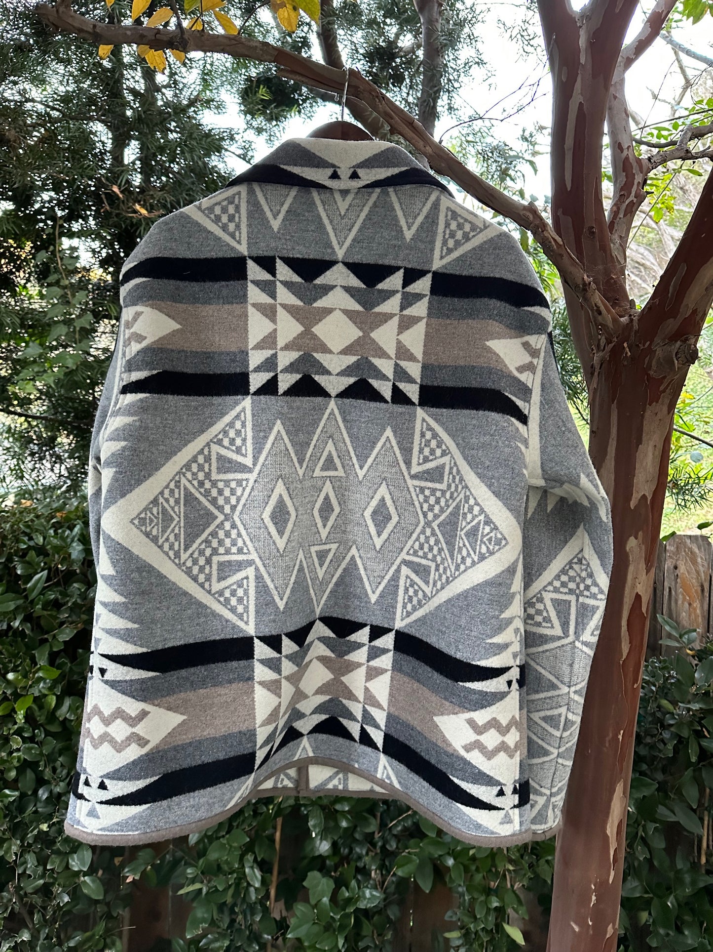 Tan Diamond Ridge Tonal Pendleton® Campfire Coat