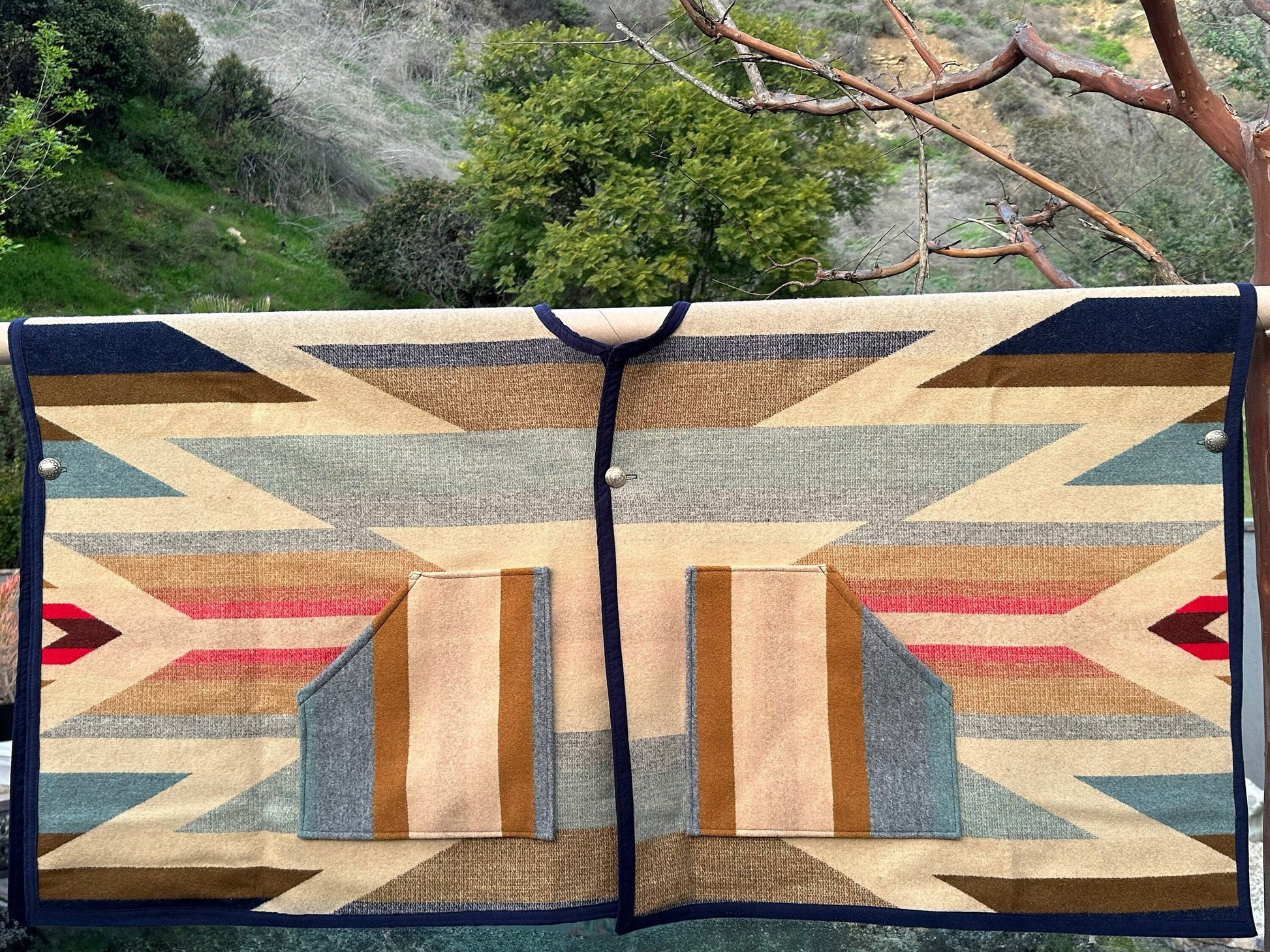 Campfire Poncho Pendleton® Wyeth Reversible