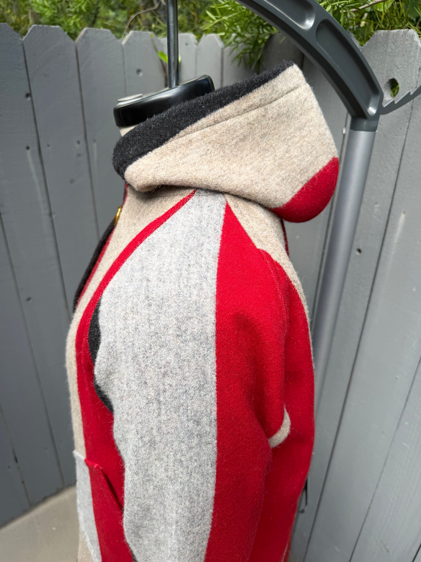 Campfire Stable Coat Medium - Large Pendleton “Weavers Choice”