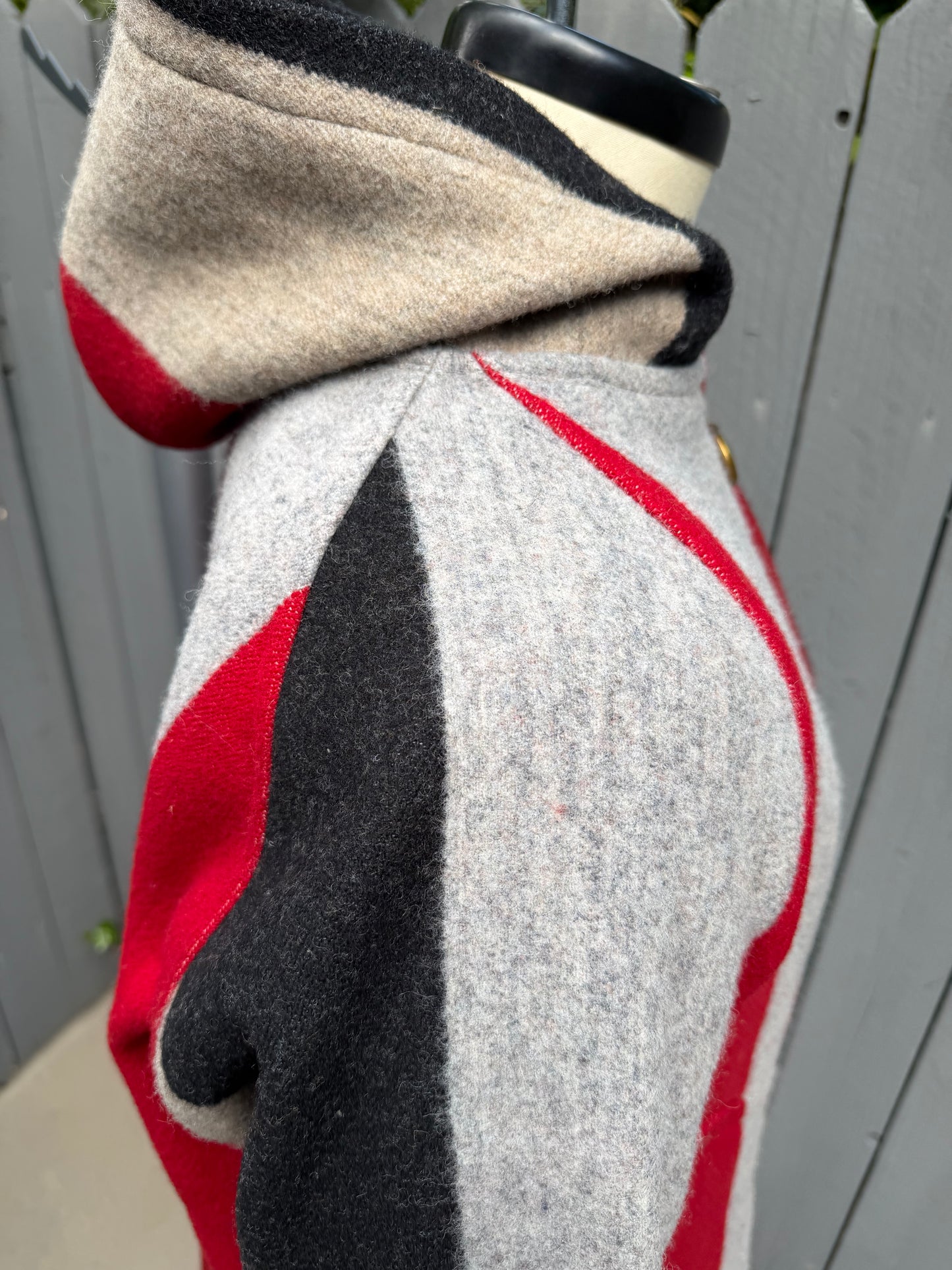 Campfire Stable Coat Medium - Large Pendleton “Weavers Choice”