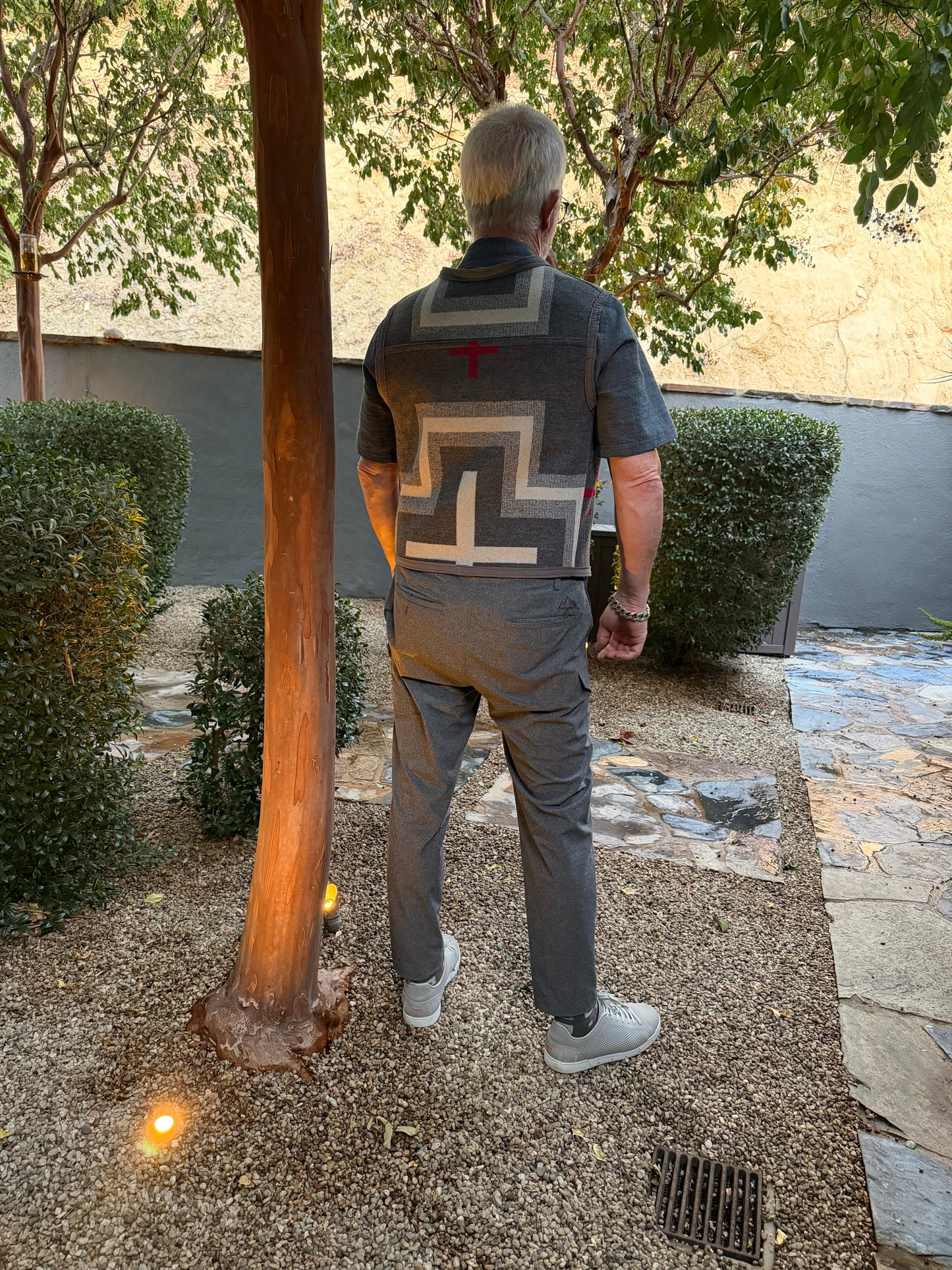Campfire Vest Pend Jacquard Woven Wool Medium San Miguel Reversible