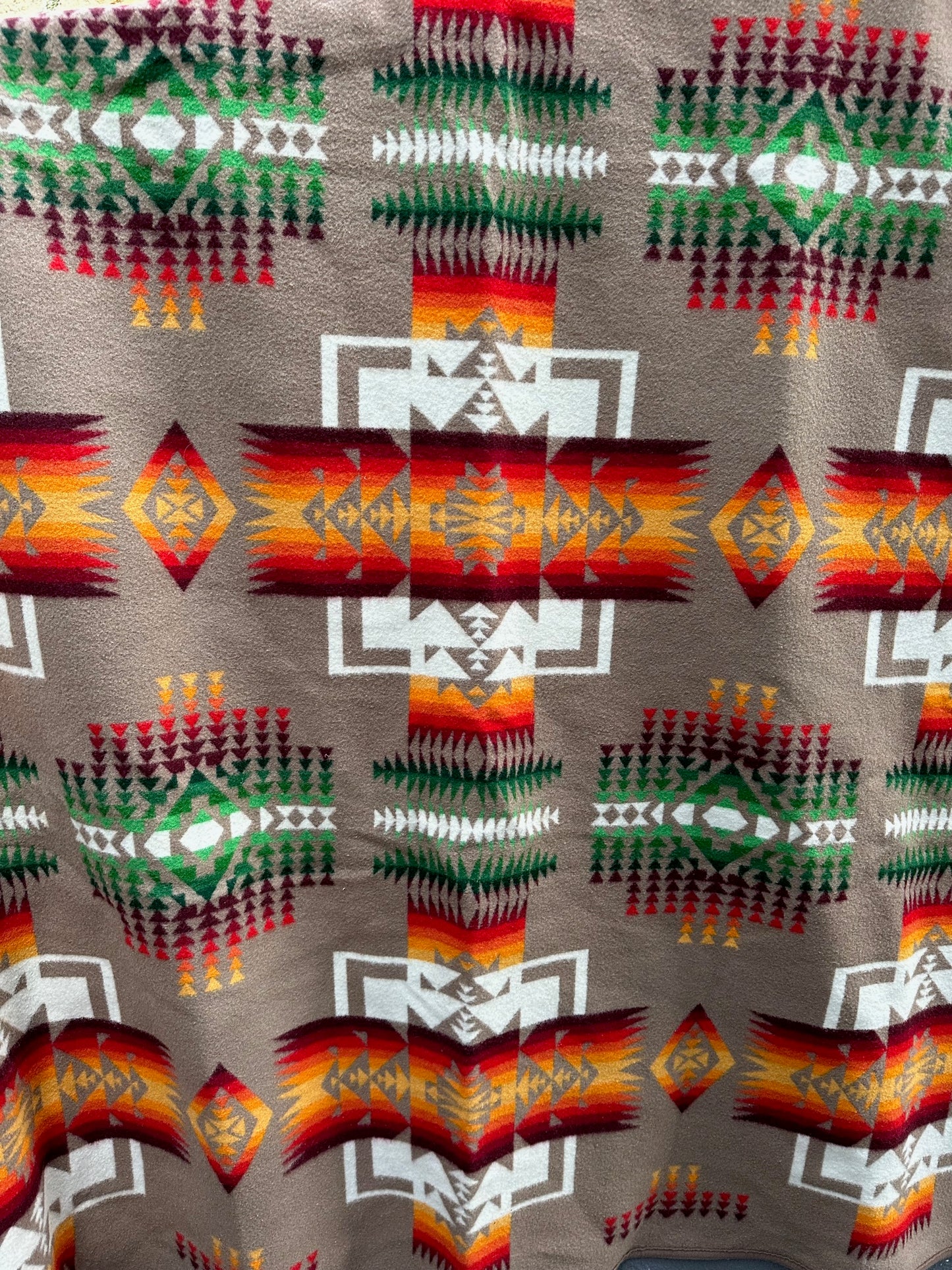 Tan white Pendleton® Chief Joseph