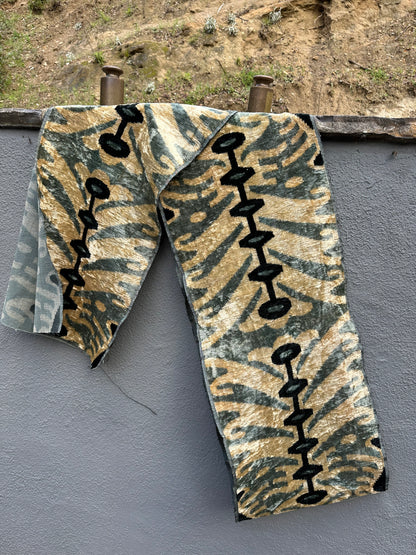 1970's Epic Uzbeki Velvet Silk