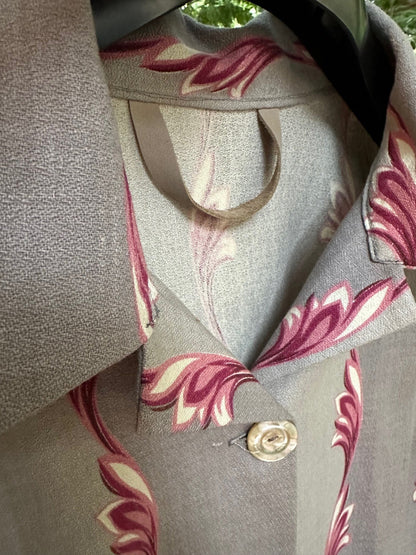 1940&#39;s Broadcloth Floral Campfire Coat